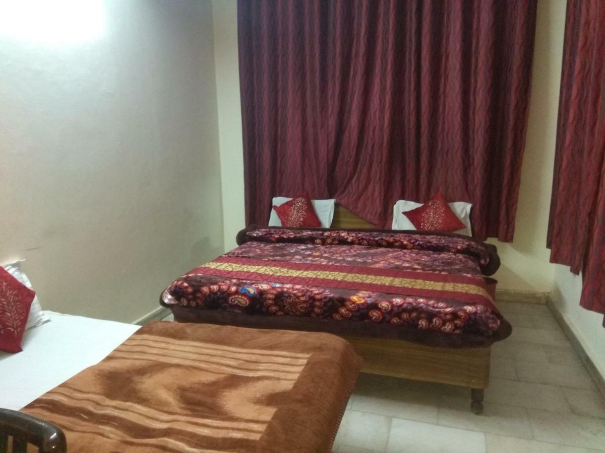 فندق Raj Laxmi Bhawan Rishīkesh المظهر الخارجي الصورة